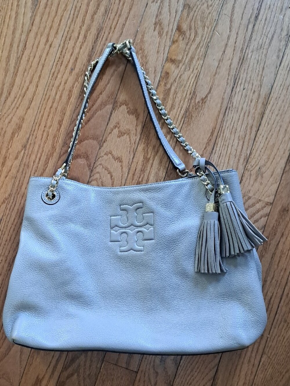 Tory Burch Light Grey Leather Chain-Handle Shoulder Tote with Tassels - Picture 9 of 10